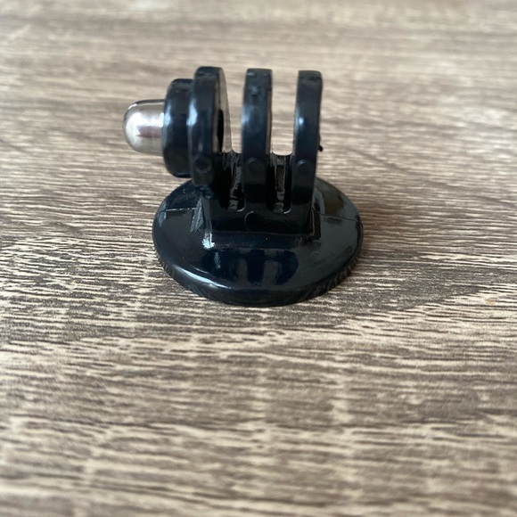 GoPro Adapter Mount For Mini Tripod or Monopod - Picture 7 of 7